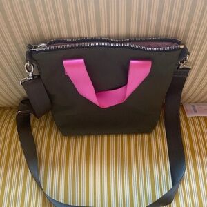ShortyLove Crossbody Bag / Amuse